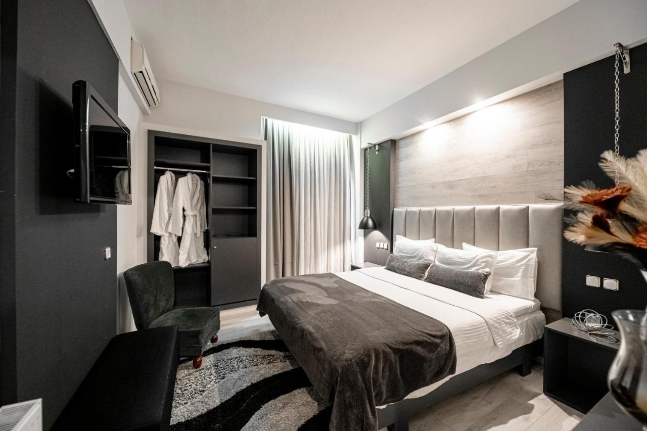 Lingos Hotel Florina Buitenkant foto