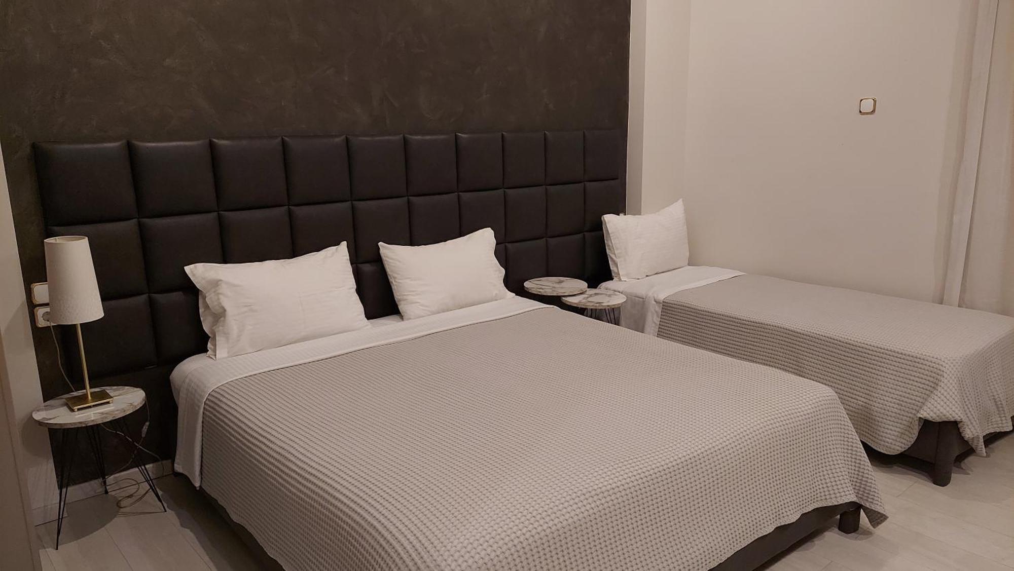 Lingos Hotel Florina Buitenkant foto